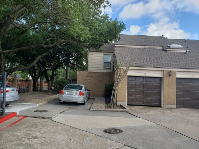2277 S Kirkwood Road 1115, Houston