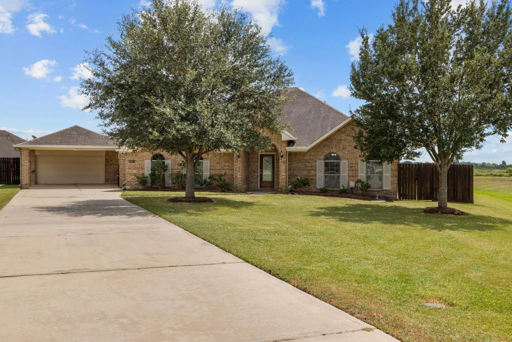 28027 Trade Wind Court, Rosharon