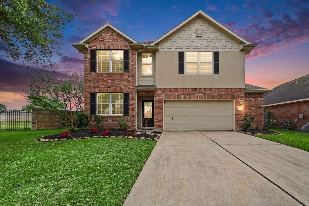 9719 Opal Rock Drive, Rosharon