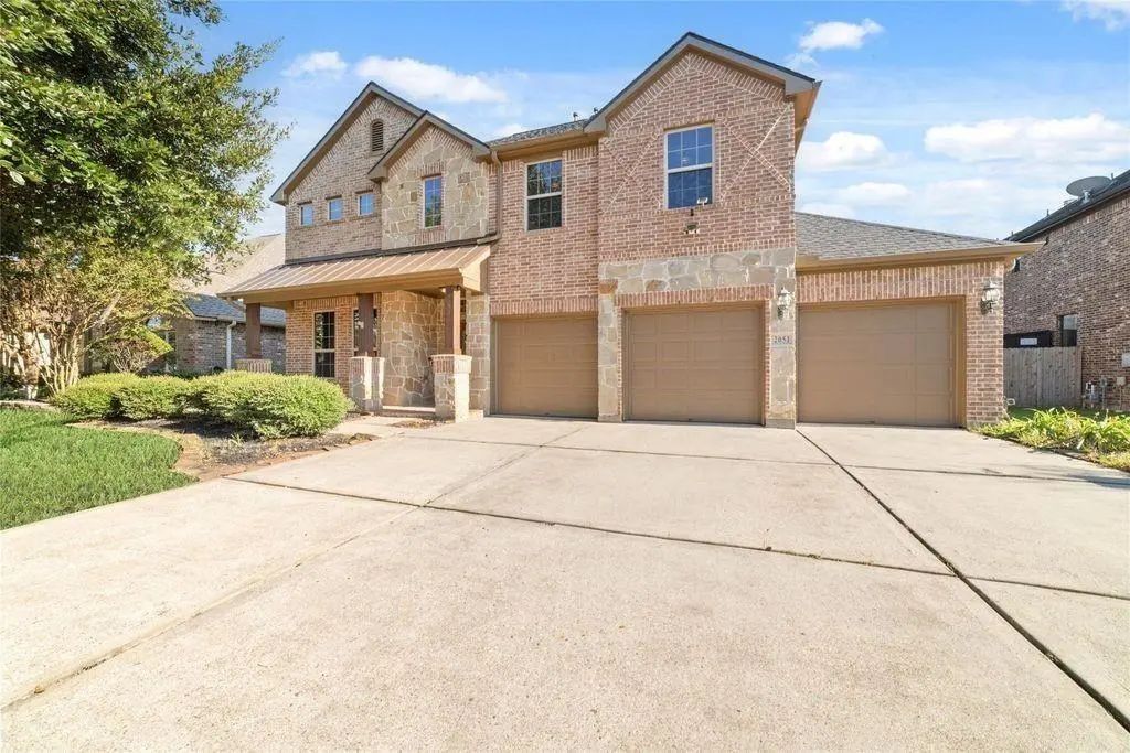 2051 Brodie Lane, Conroe