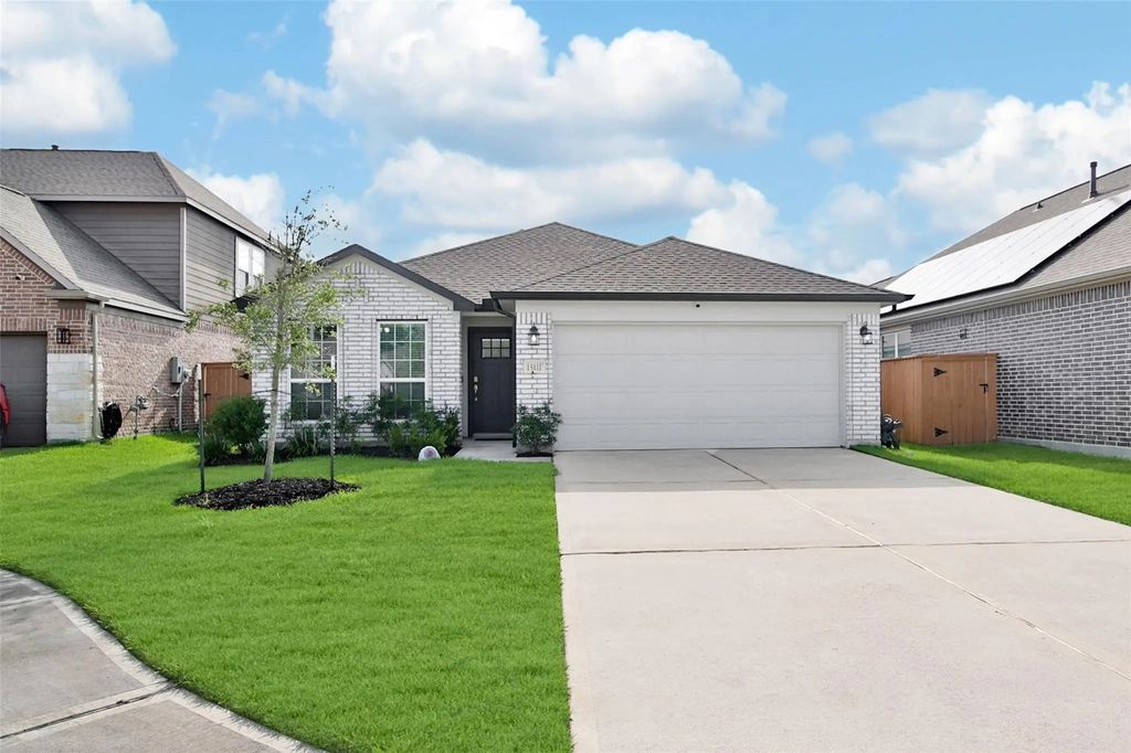 15111 Dalmak Green Drive, Humble