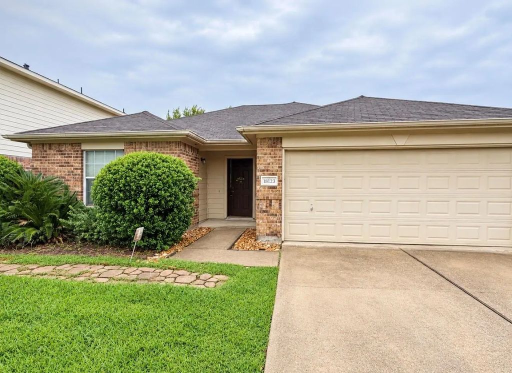 18123 Emerybrook Court, Richmond