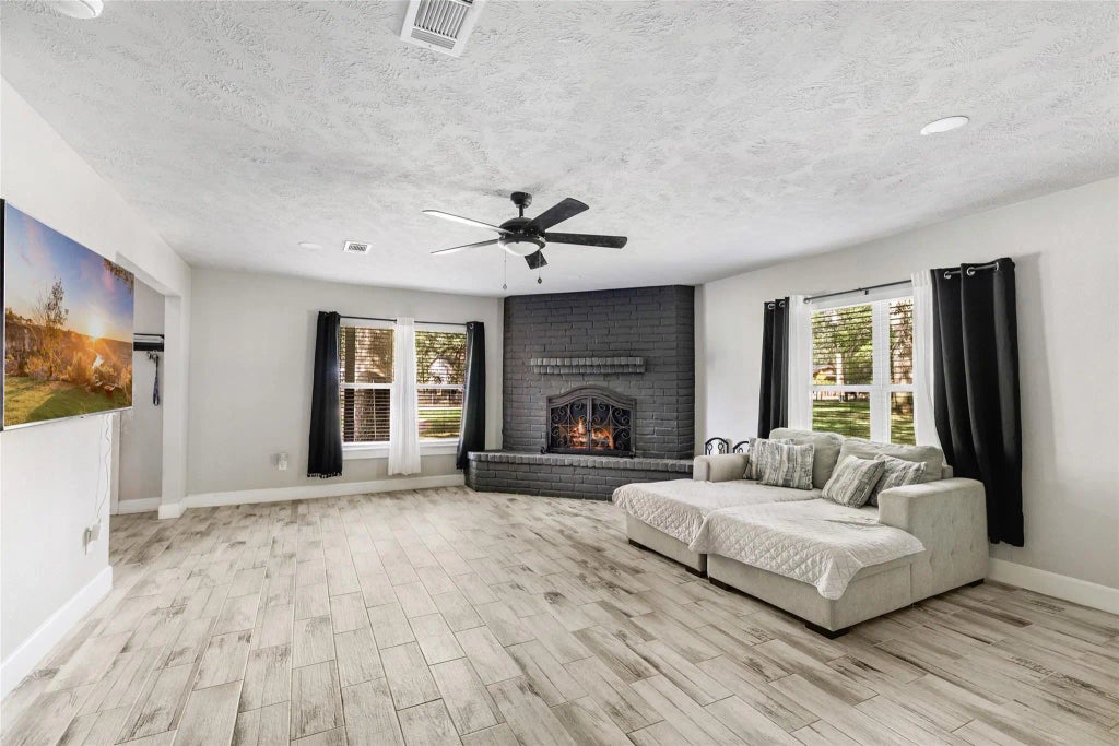 14835 E E Twelve Oaks Drive, Splendora