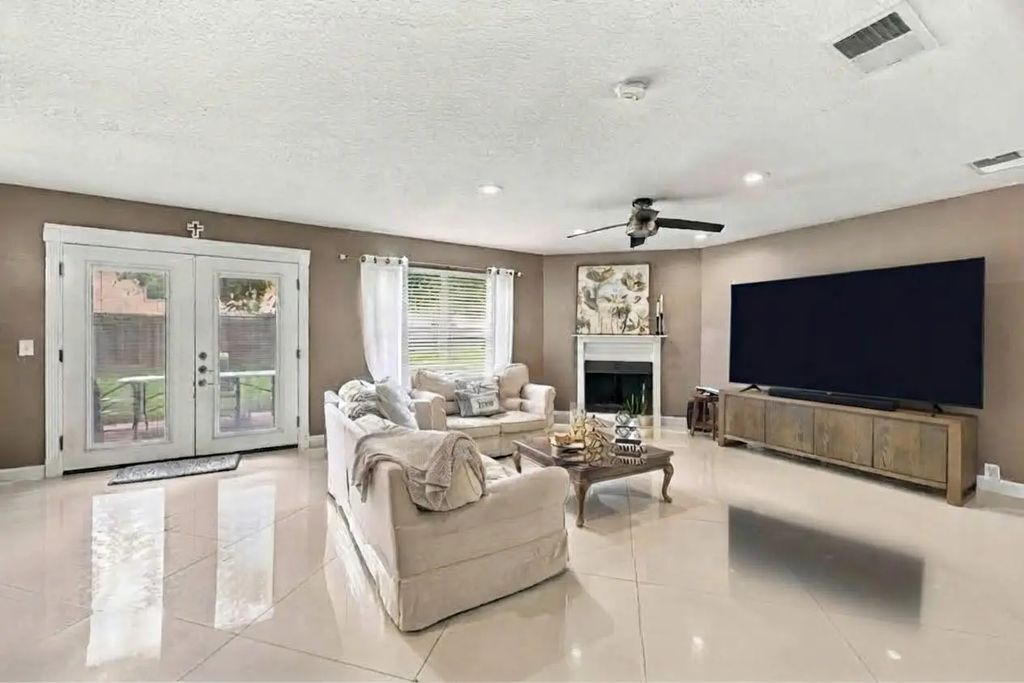 19711 Canyon Gate Court, Katy