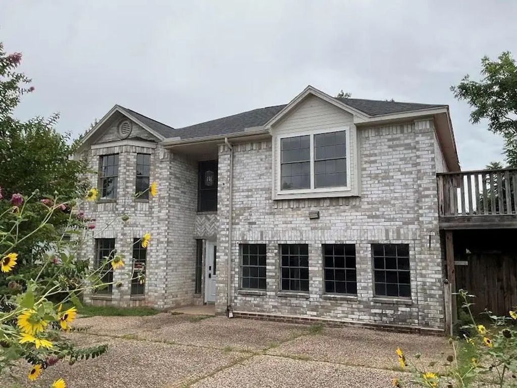 5407 Victoria Drive, Rosharon