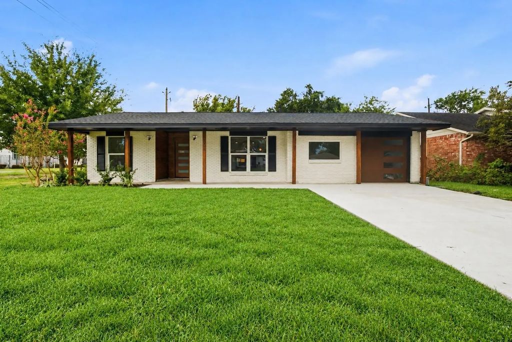 1903 Sedgie Drive, Houston
