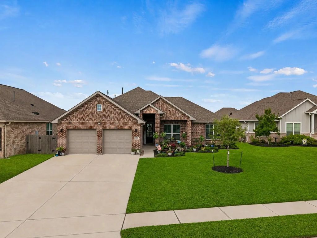 426 Hunters Crossing Drive, Sealy