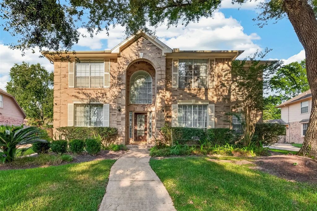 3810 Canary Grass Lane, Houston