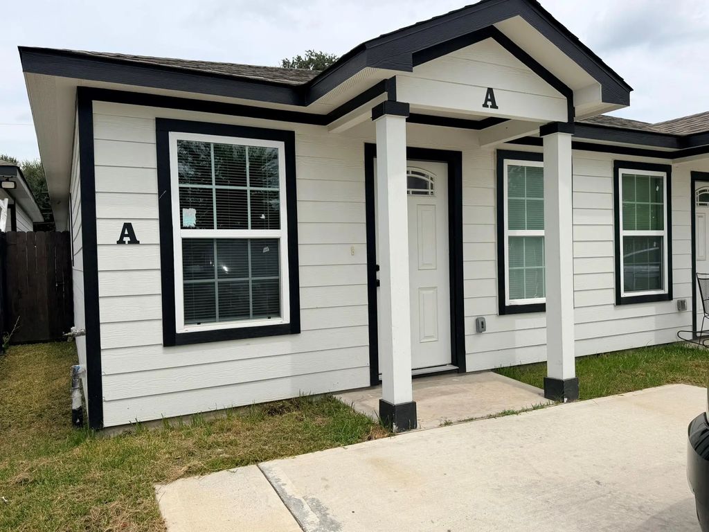 12651 Powell Lane, Houston