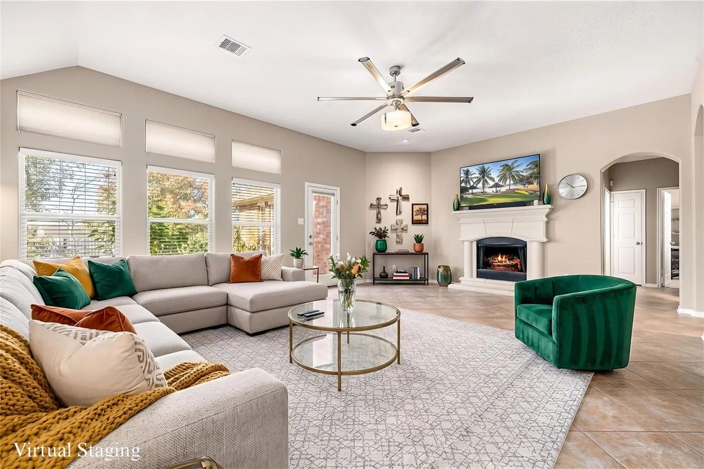 321 Holly Branch Lane, Kemah