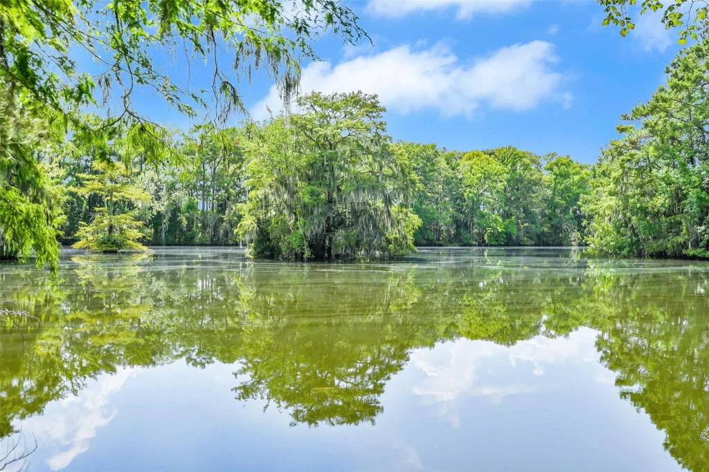 68 Artesian Avenue, Cleveland