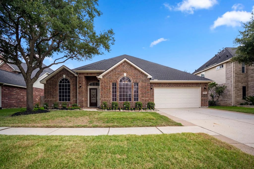 19322 Country Village Drive, Spring