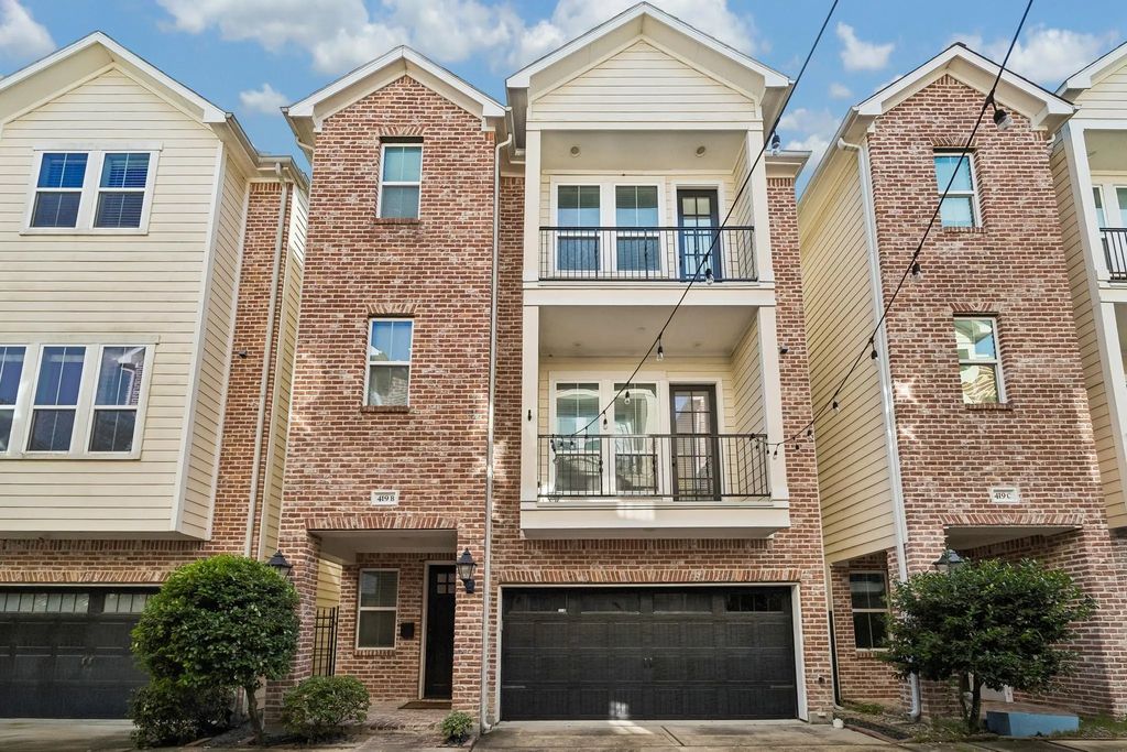 419 W 16th Street B, Houston