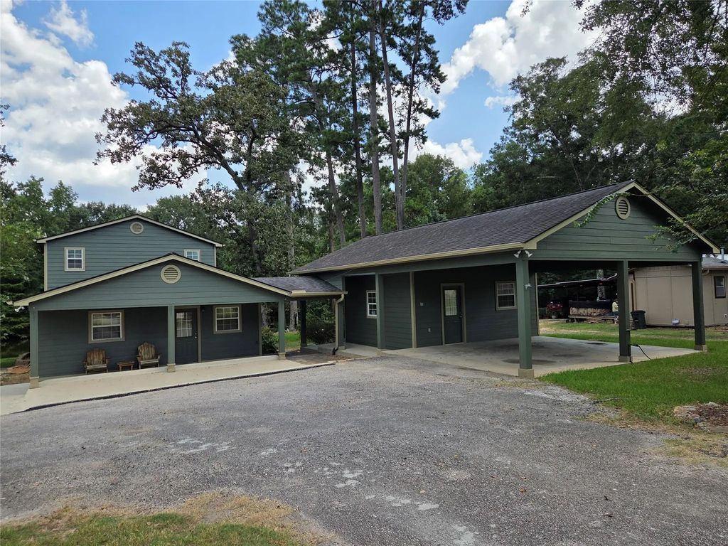 15318 Arrowhead Loop W, Willis