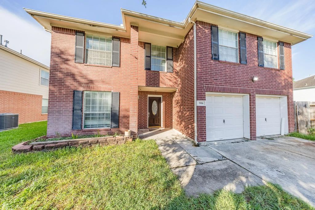5906 Logancrest Lane, Houston