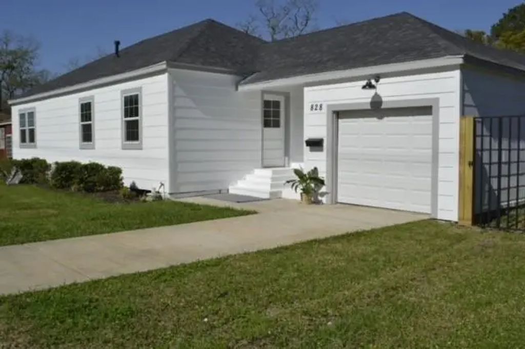 828 Holly Street, La Marque