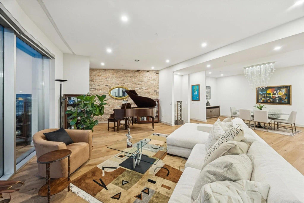 1600 Post Oak Boulevard 802, Houston