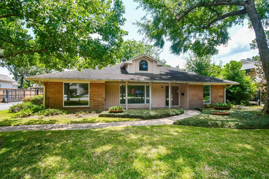 1114 Guinea Drive, Houston