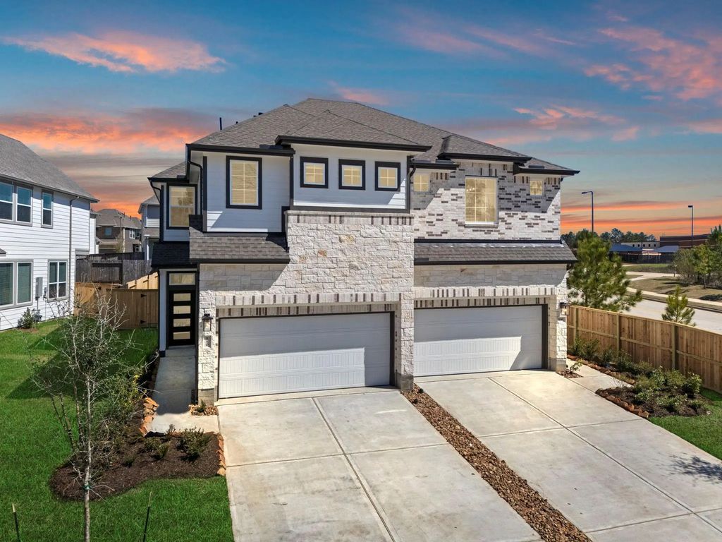 110 West Coralburst Loop, Montgomery