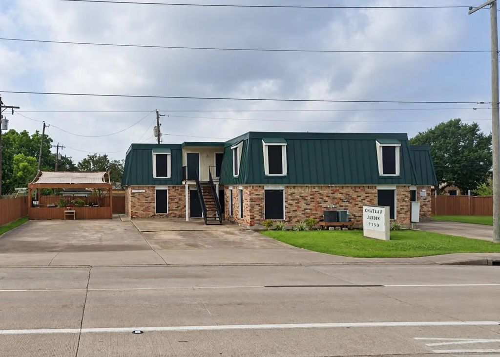 2111 25th Avenue N 5, Texas City