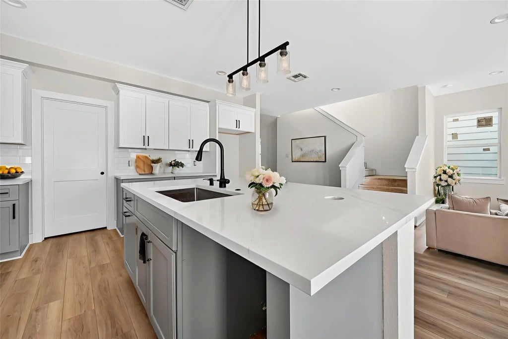 12319 New Jordan Lane, Cypress