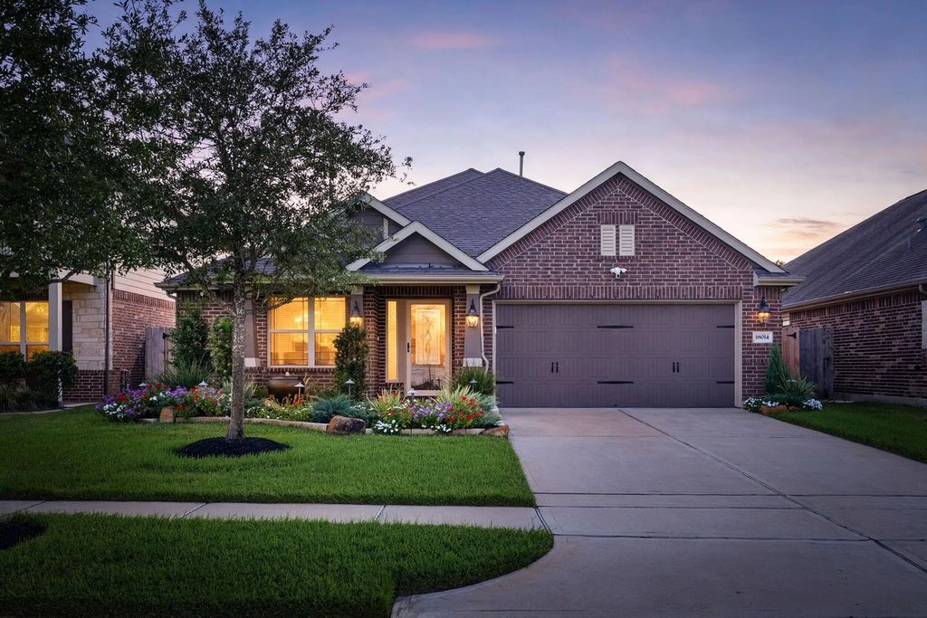 18014 Fernwood Bend Drive, Tomball