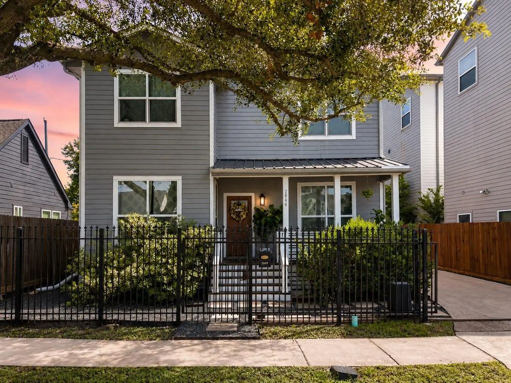 2809 Palm Street, Houston