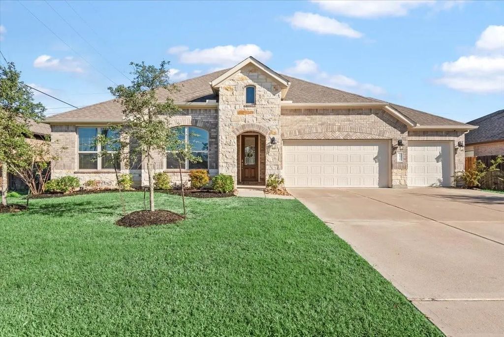 31726 Casa Linda Drive, Hockley
