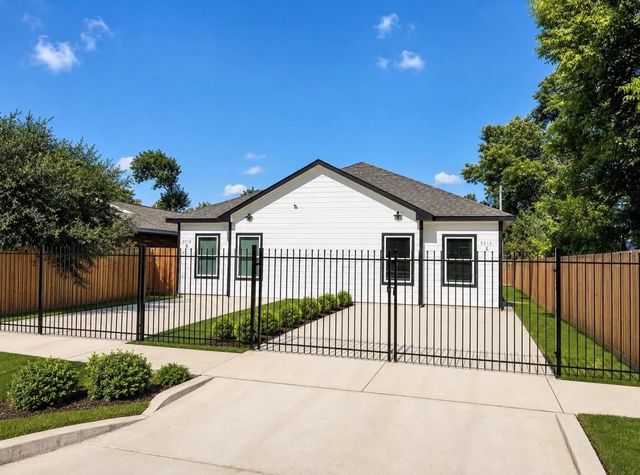 6010 Bobby Burns Street, Houston