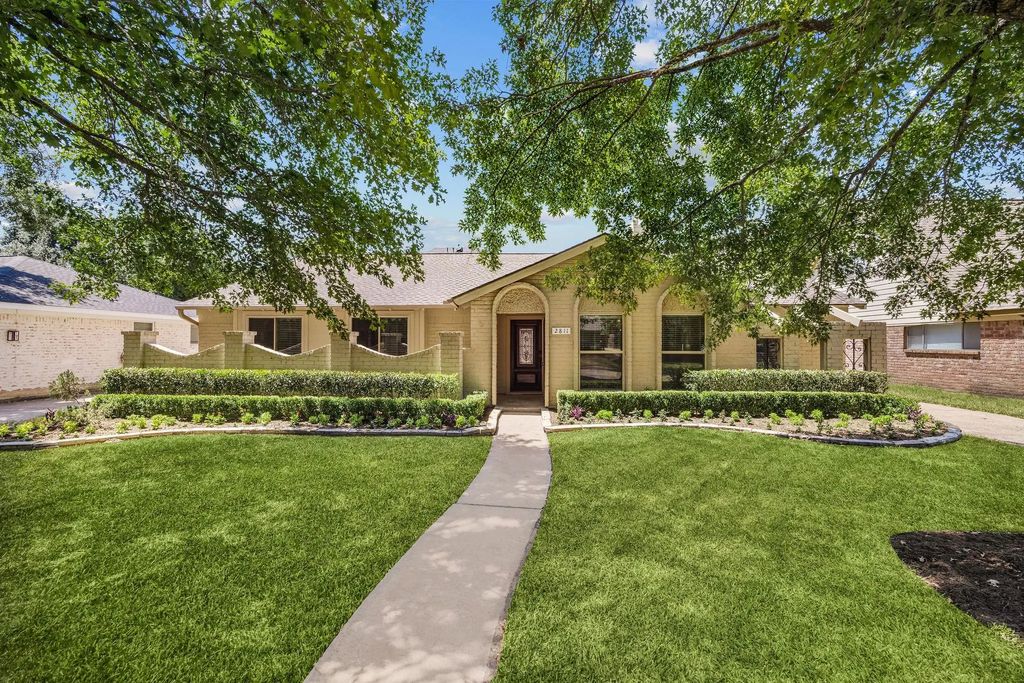 2811 Quincannon Lane, Houston
