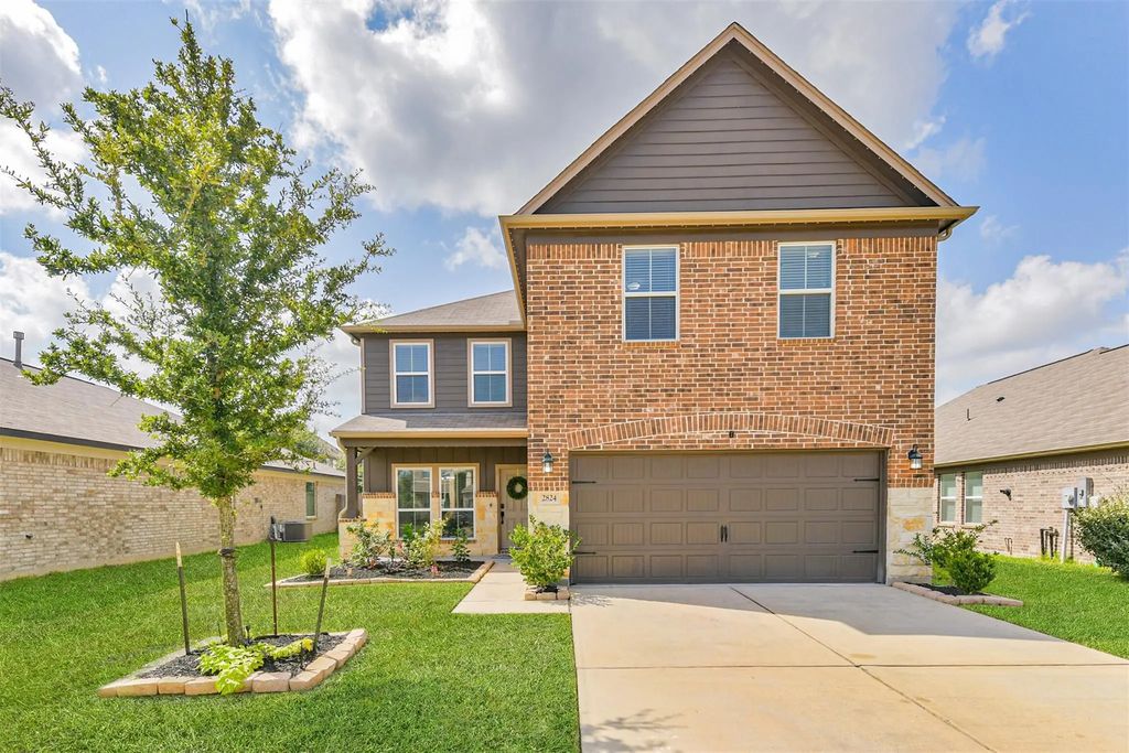 2824 Beech River Court, Conroe