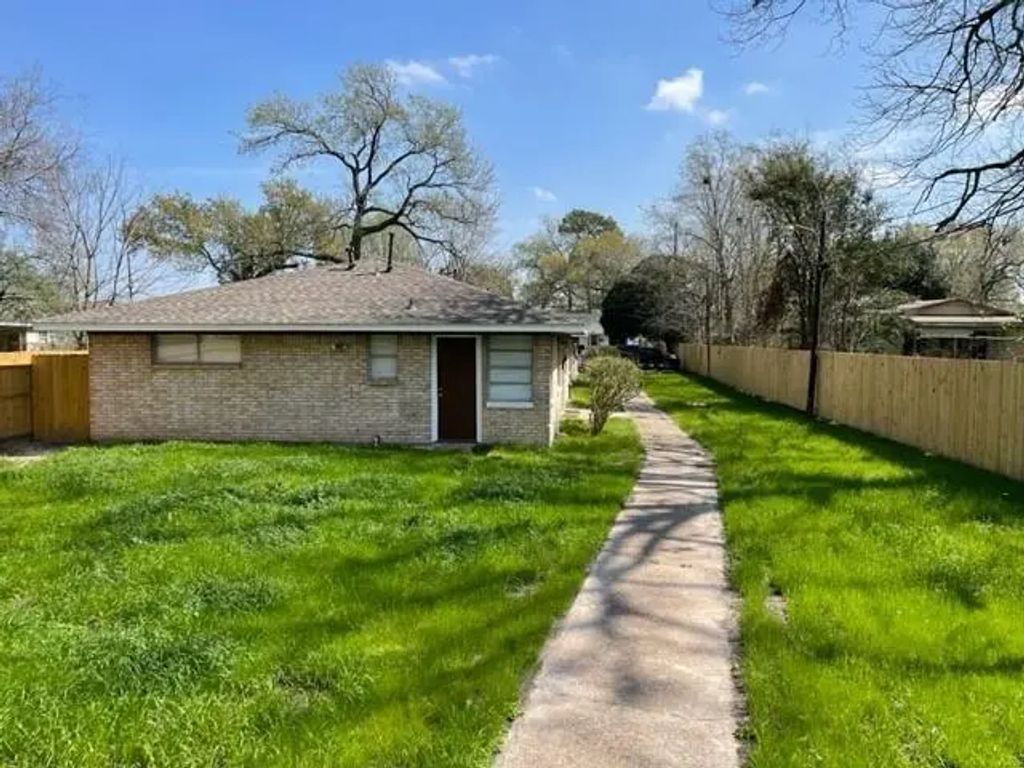 5603 Pickfair Street, Houston