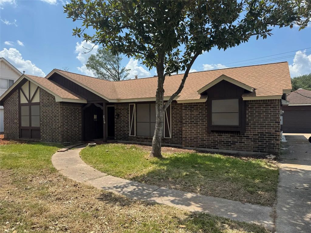 2716 Stratford St Street, Pearland