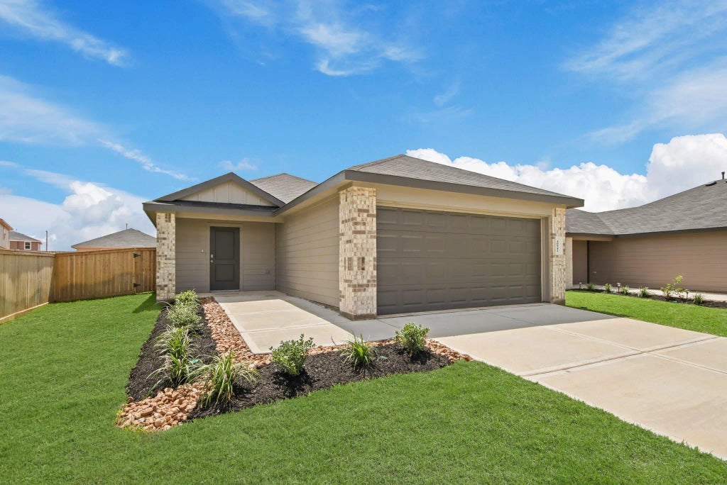 40942 Seasoned Oak Lane, Magnolia