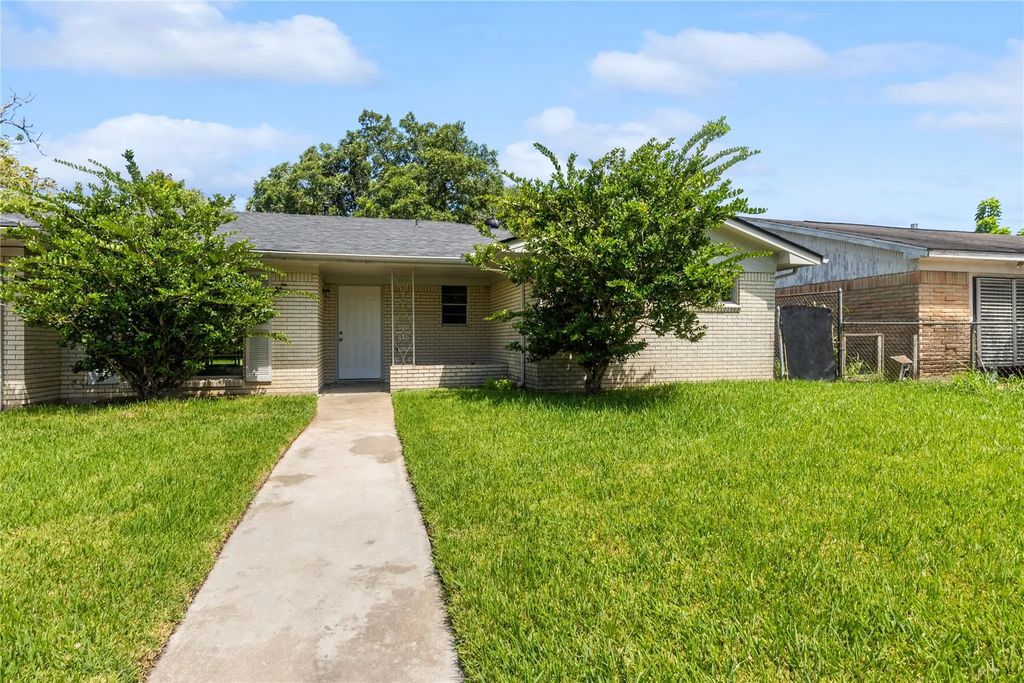 7 Richards Courts, La Marque