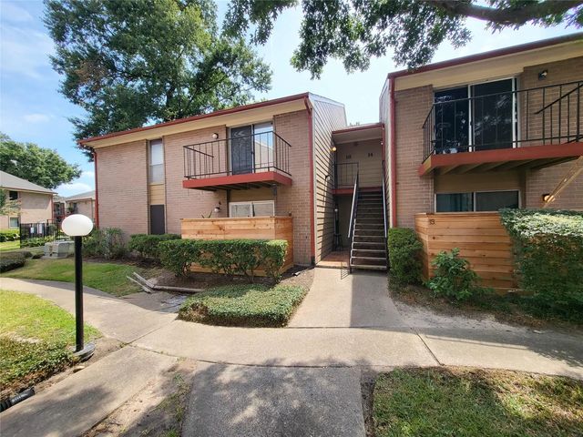 12955 Woodforest Boulevard 15, Houston