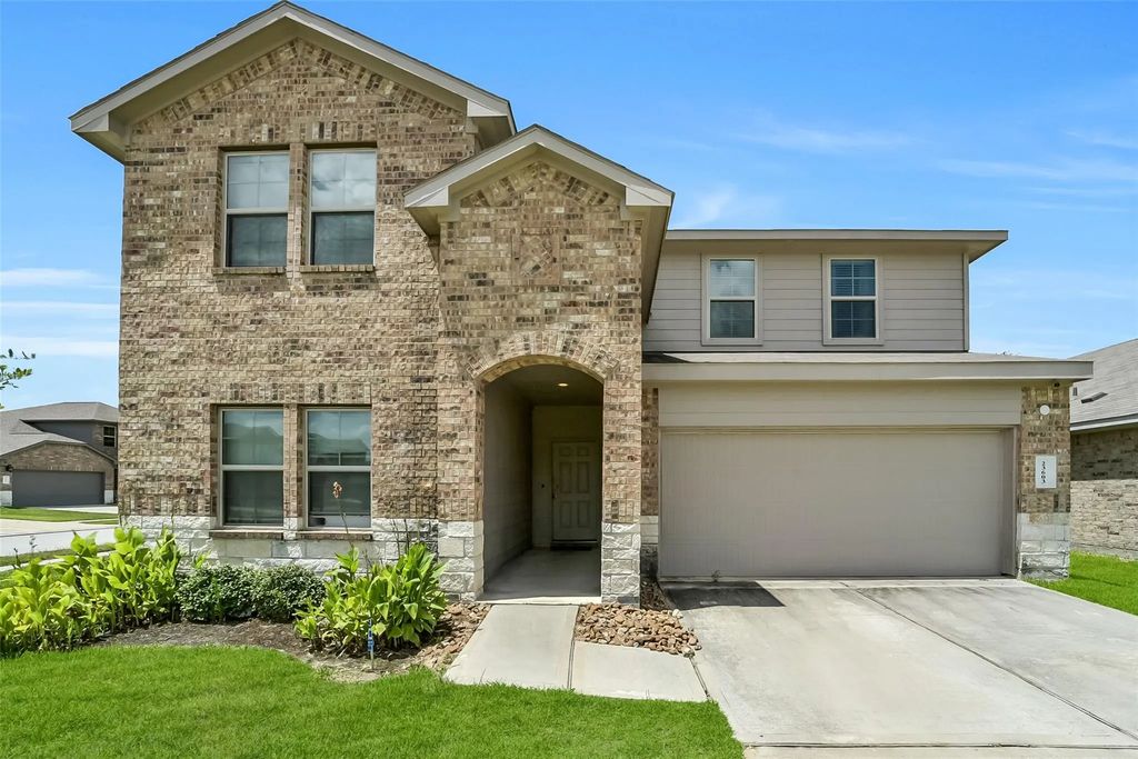 23603 Blodgett Peak Trail, Spring
