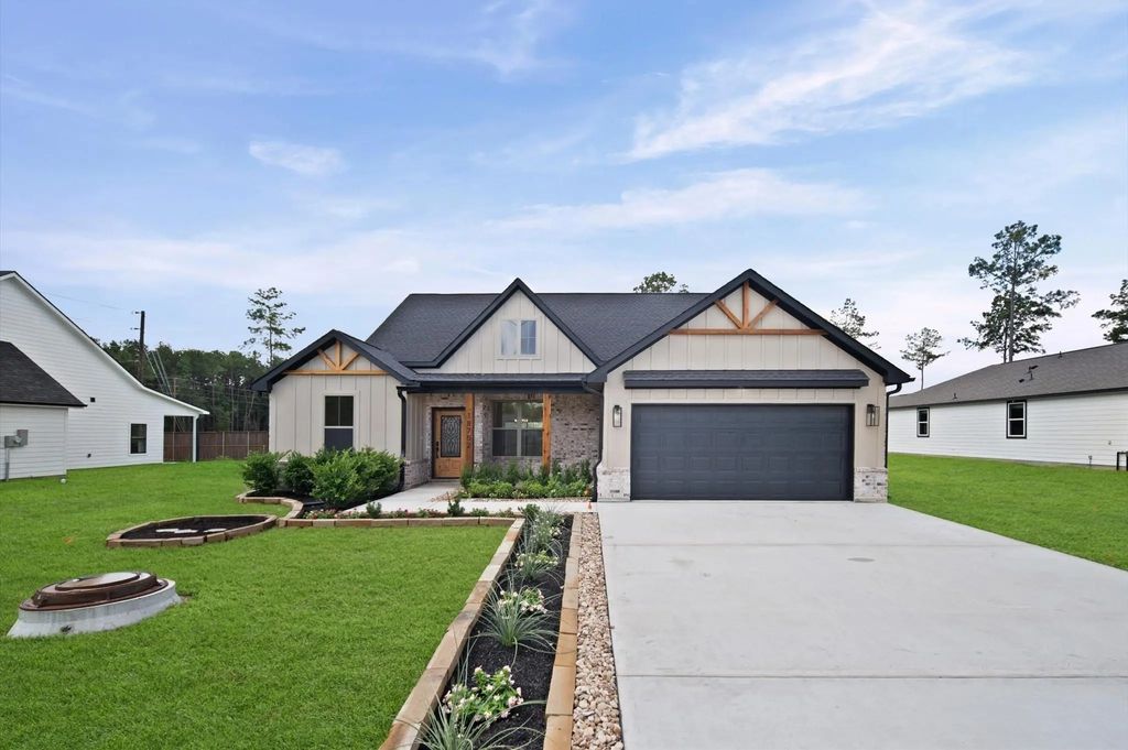 11310 Luna Dr, Conroe