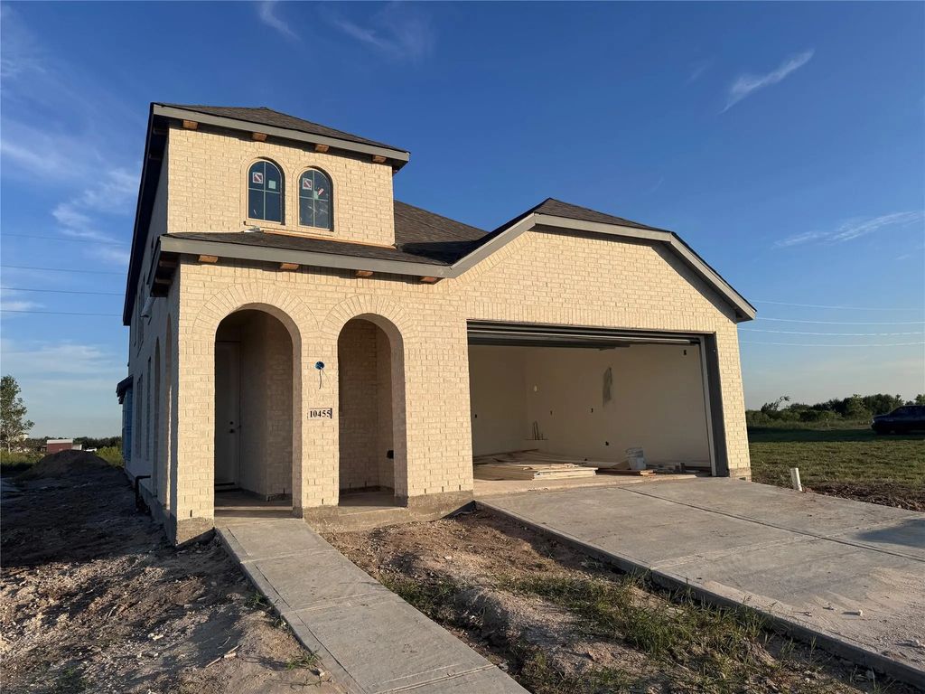 10455 Louvre Lane, Manvel