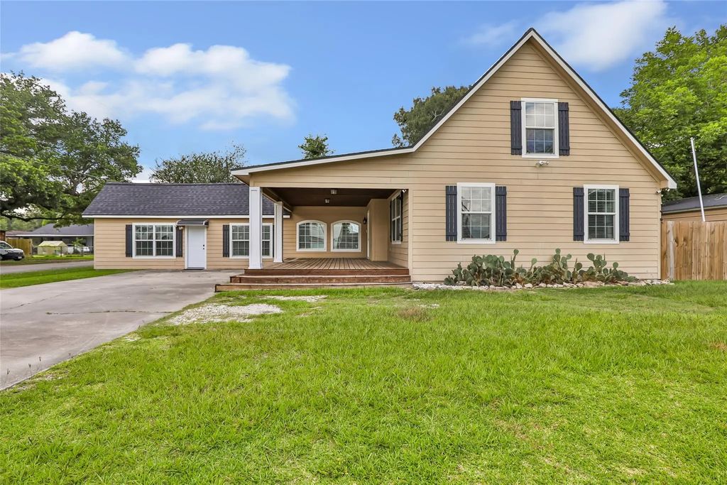 202 E Kay Street, Dayton