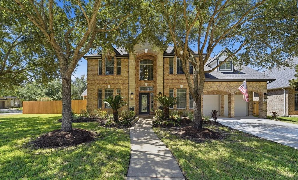 2710 Golden Larch Drive, Katy