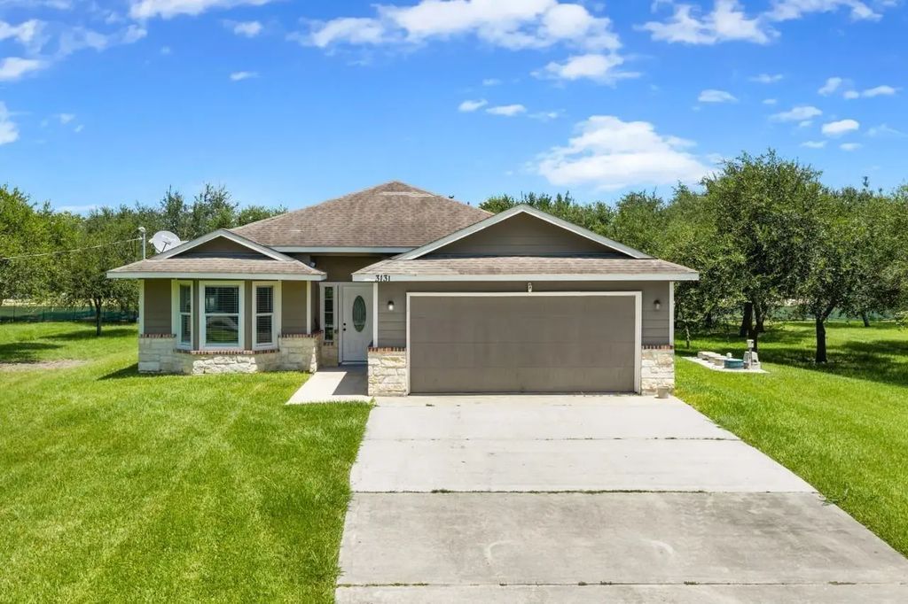 3121 County Road 81 3141, Rosharon
