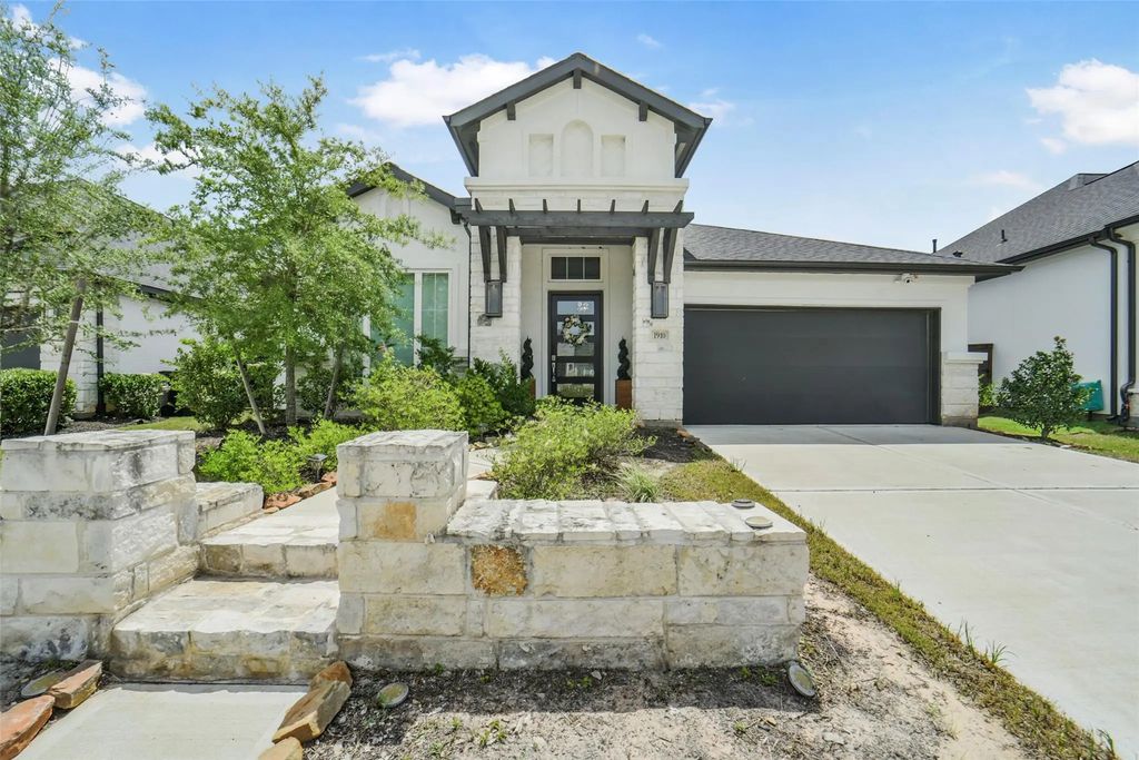 1910 Longcroft Lane, Katy