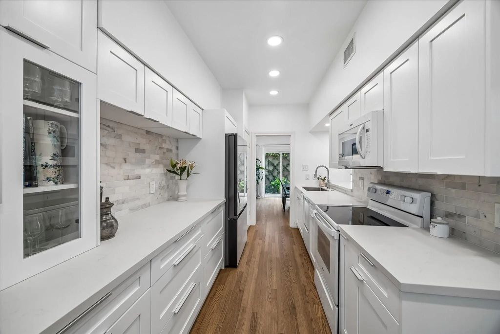 701 Bering Drive 1501, Houston