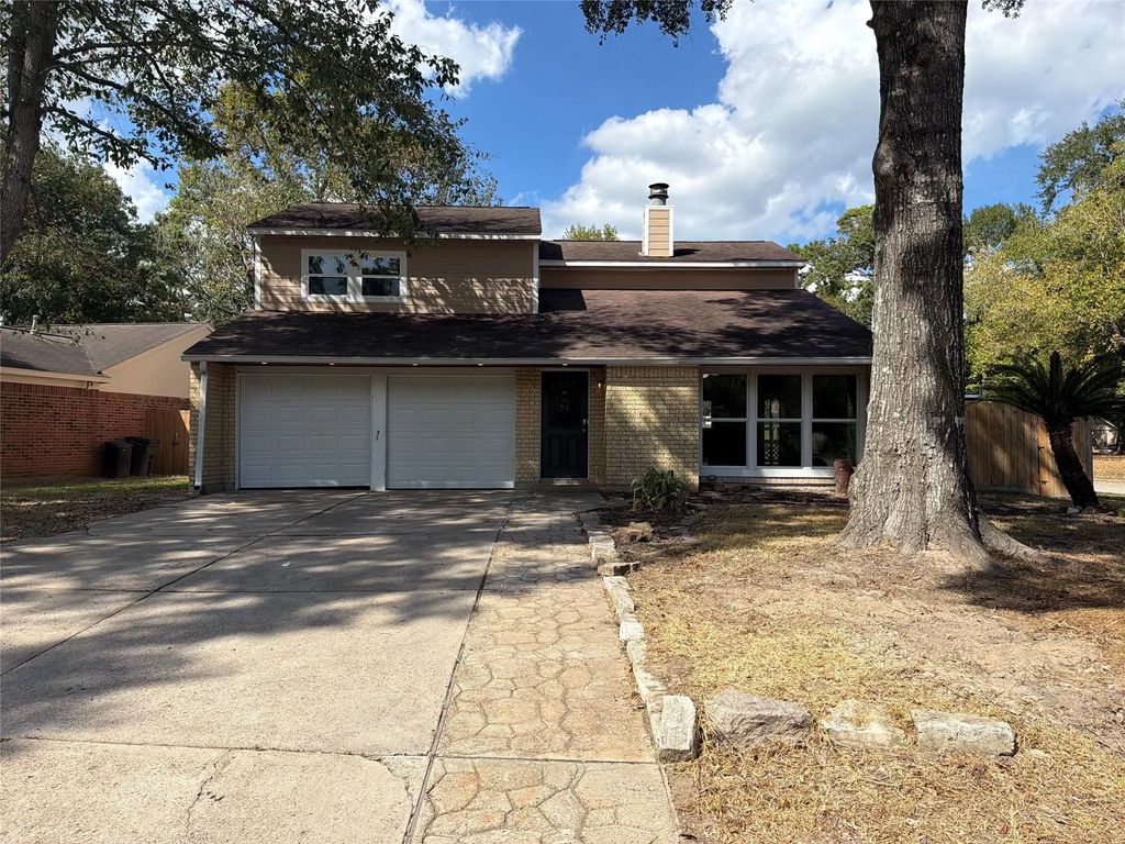 3147 Glade Springs Drive, Houston