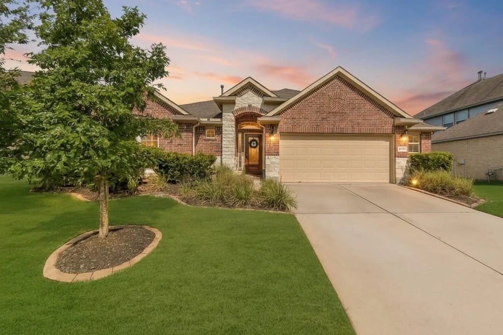 16718 Lake Limestone Lane, Houston