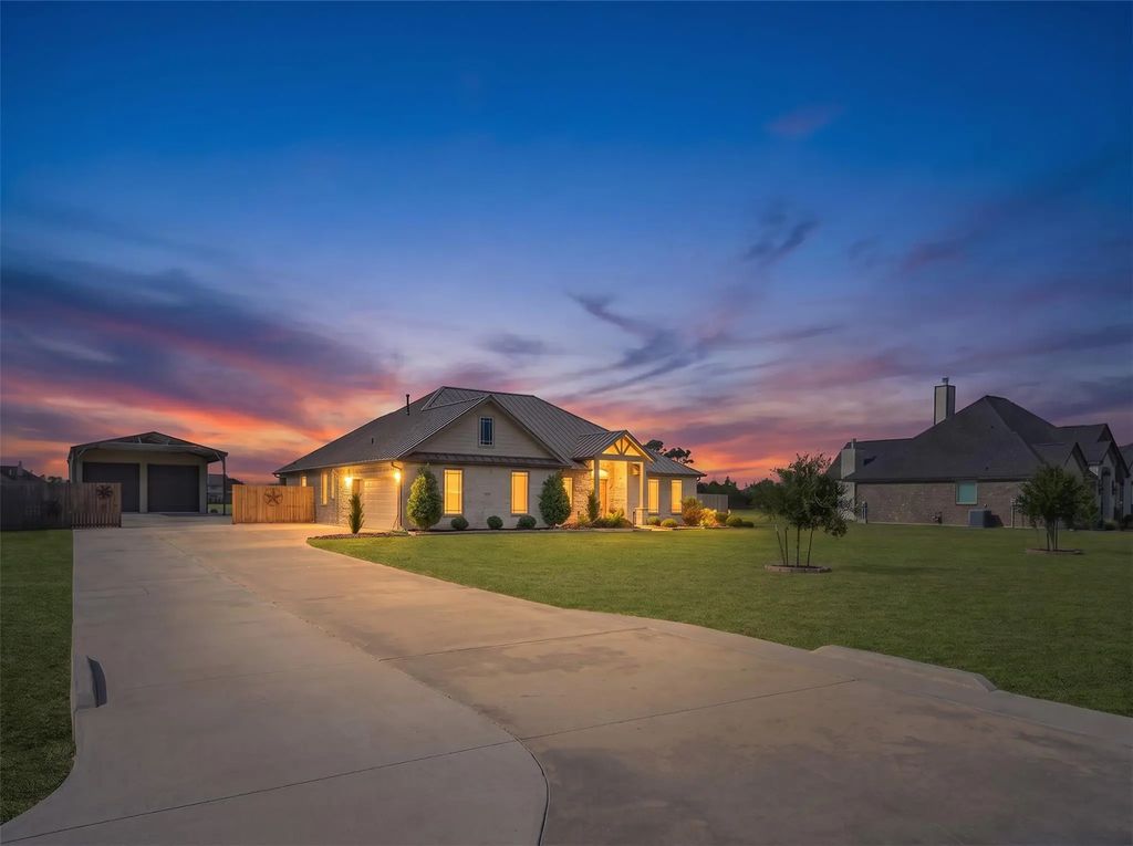 4542 Pineloch Bayou Drive, Baytown