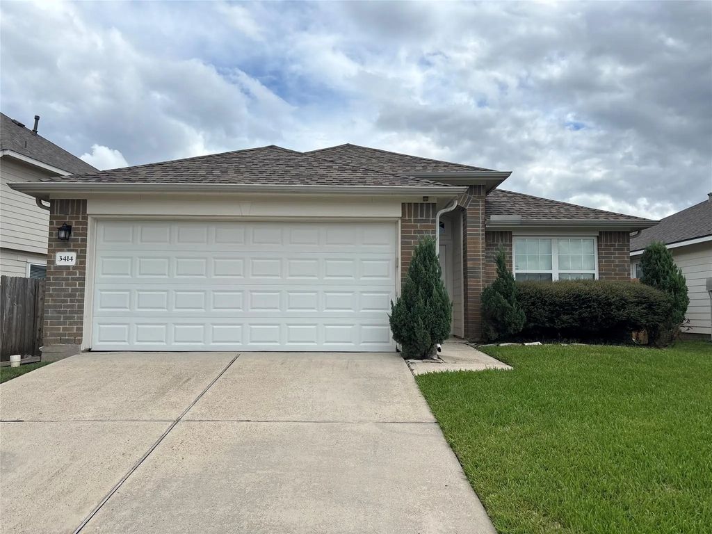 3414 Bluebird Park Lane, Humble