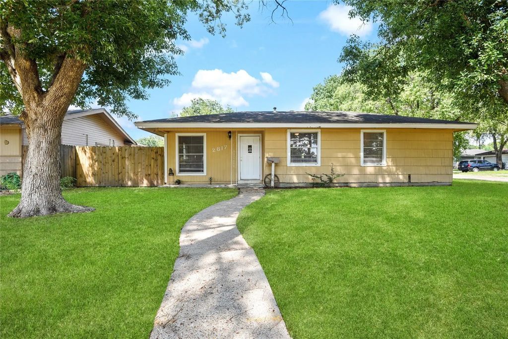 2817 Lancaster Lane, Pasadena