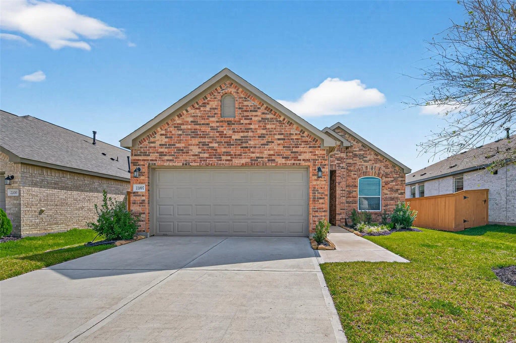 22007 Oia Island Drive, Hockley